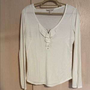 Banana Republic Cream Ruffle V-Neck Long Sleeve Top
